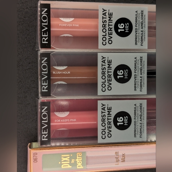 4 Piece Lip Color Bundle - Picture 6 of 12